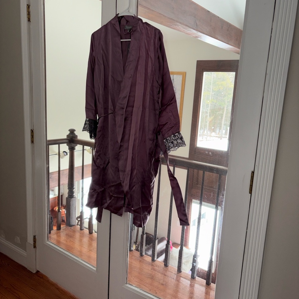 Luxurious Plum Women's Robe with Lace Cuffs